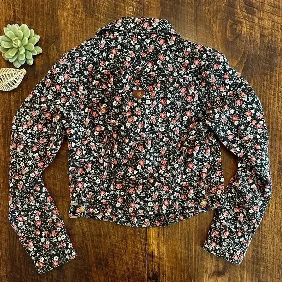 Hei Hei | Anthropologie Tinsley Floral Cropped Asymmetrical Zip Moto Jacket - Picture 4 of 10